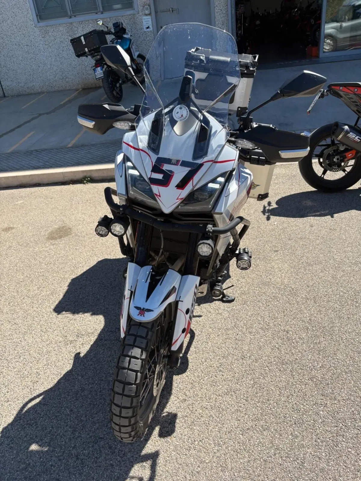 Moto Morini X-Cape 650 (2021 - 26) (3)