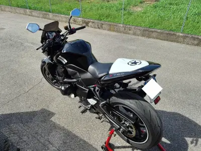 Kawasaki Z 750 (2007 - 14) usata
