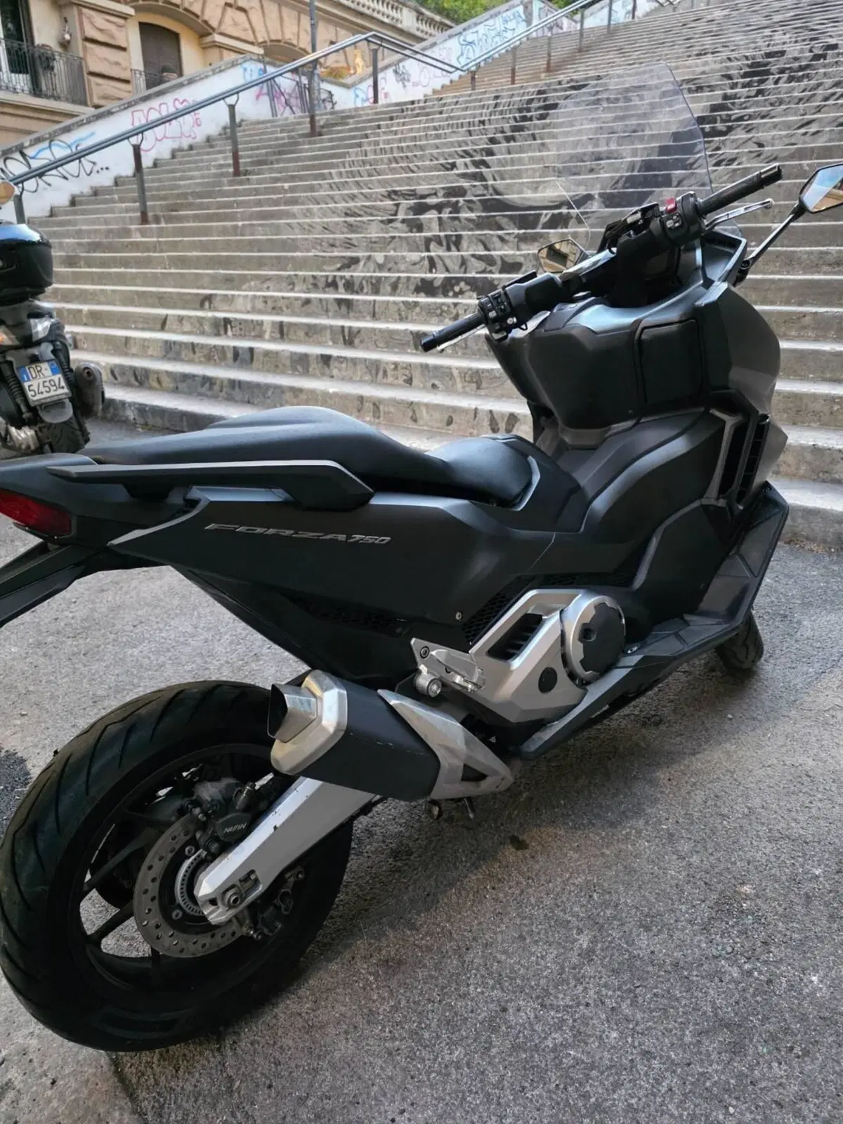 Honda Forza 750 DCT (2021 - 24) (5)