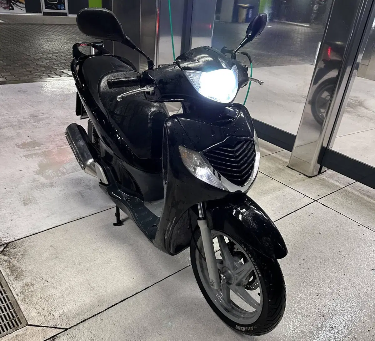 Honda SH 150i (2005 - 08) (3)