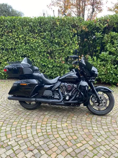 Harley-Davidson 114 Electra Glide Ultra Limited (2021 - 22) - FLHTK usata