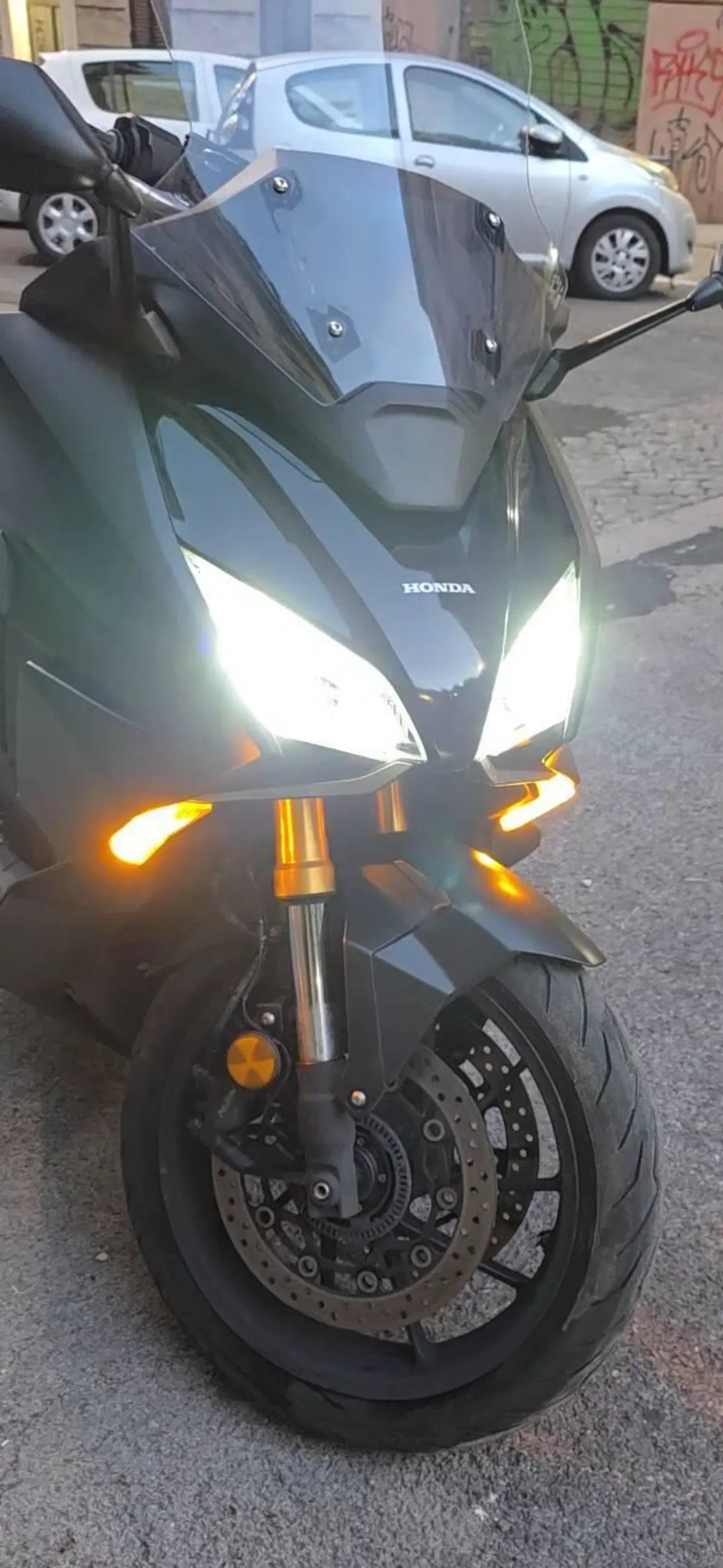 Honda Forza 750 DCT (2021 - 24) (11)