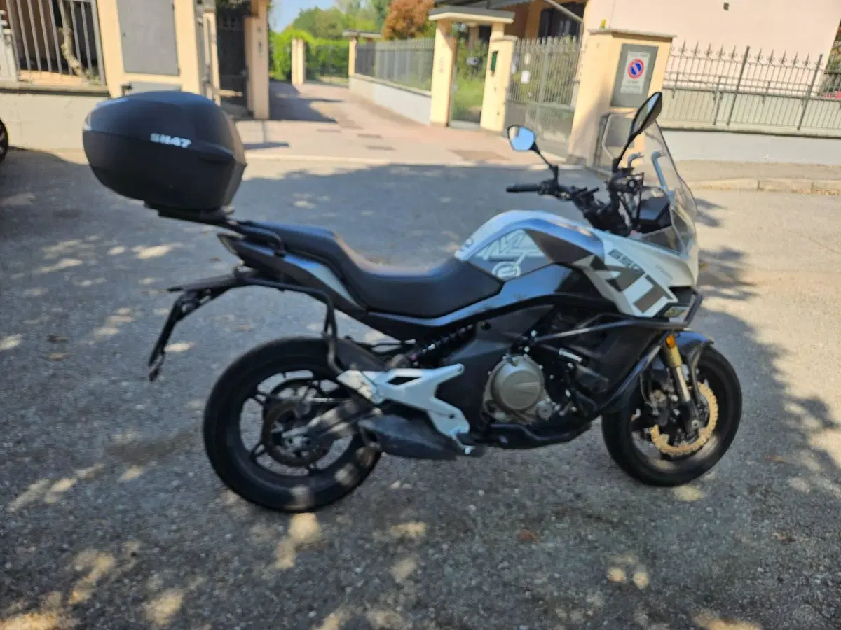 CFMOTO 650MT (2021 - 24) (3)