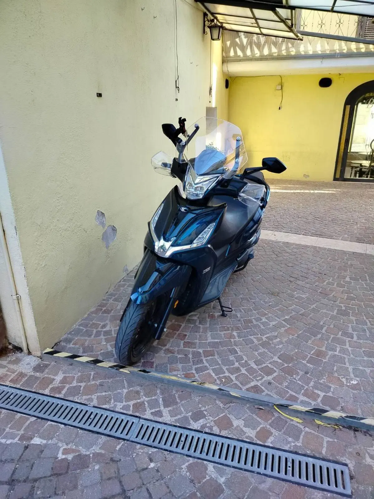 Kymco Agility 350i NN R16 (2023 - 26) (2)