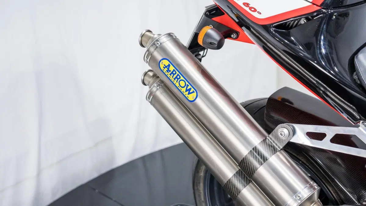 Aprilia RSV MILLE SP (4)
