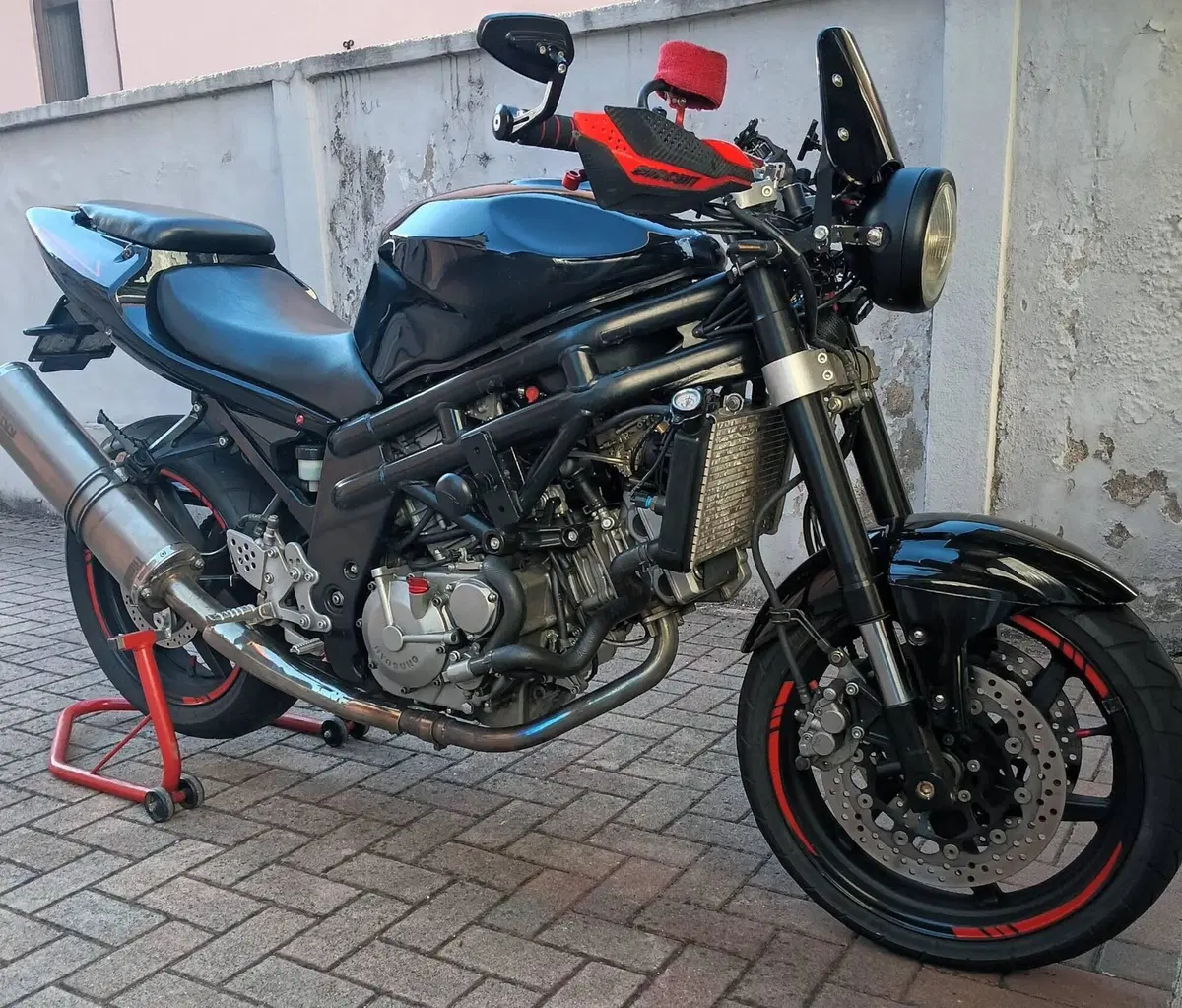 Hyosung Comet GT 650 P (2004 - 16)