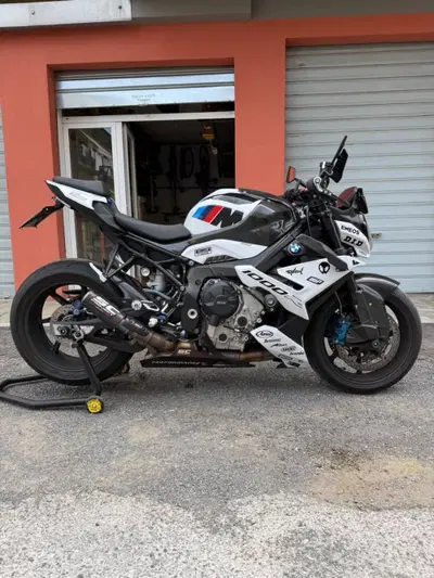 Bmw M 1000 R (2023 - 24) usata