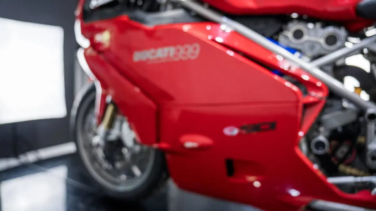 Ducati 999 (2002 - 04) (4)