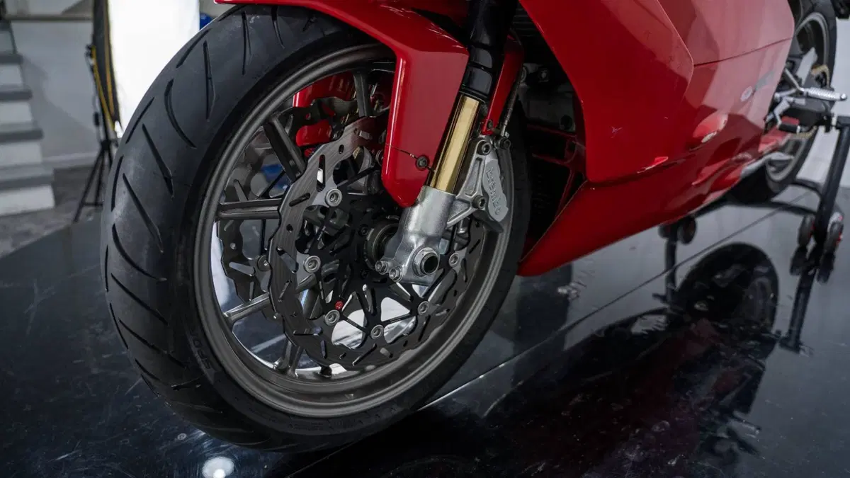 Ducati 999 (2002 - 04) (6)