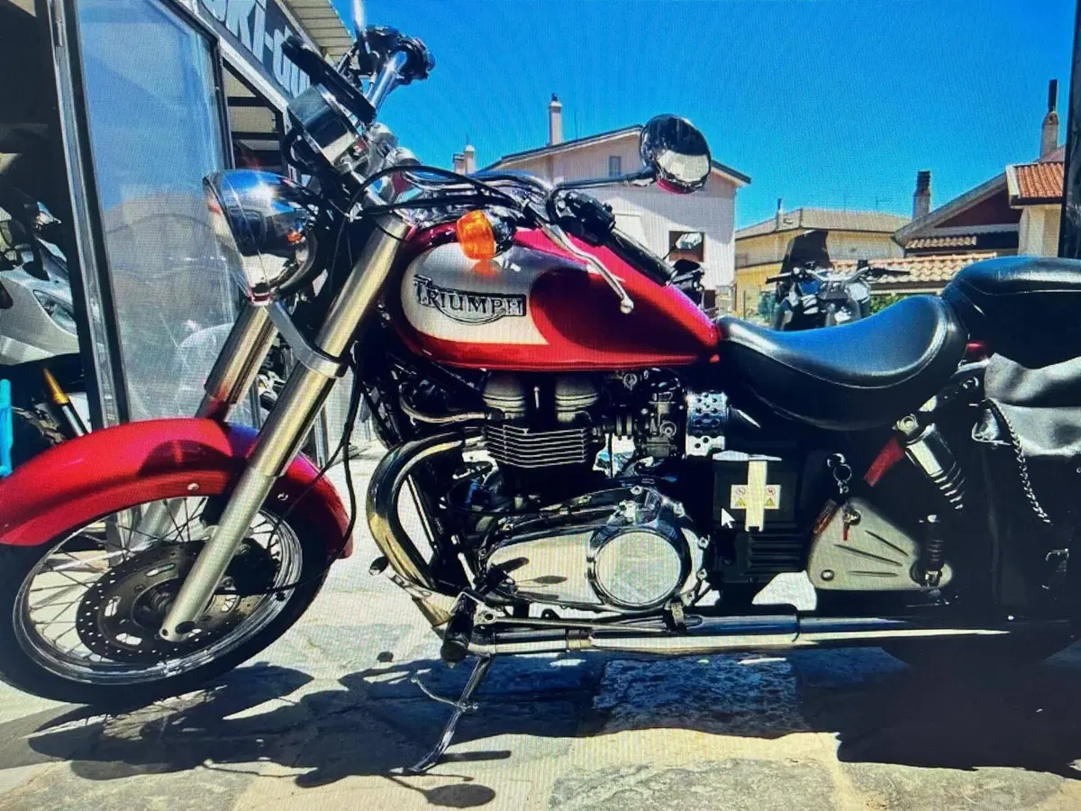 Triumph America (2008 - 10) (3)
