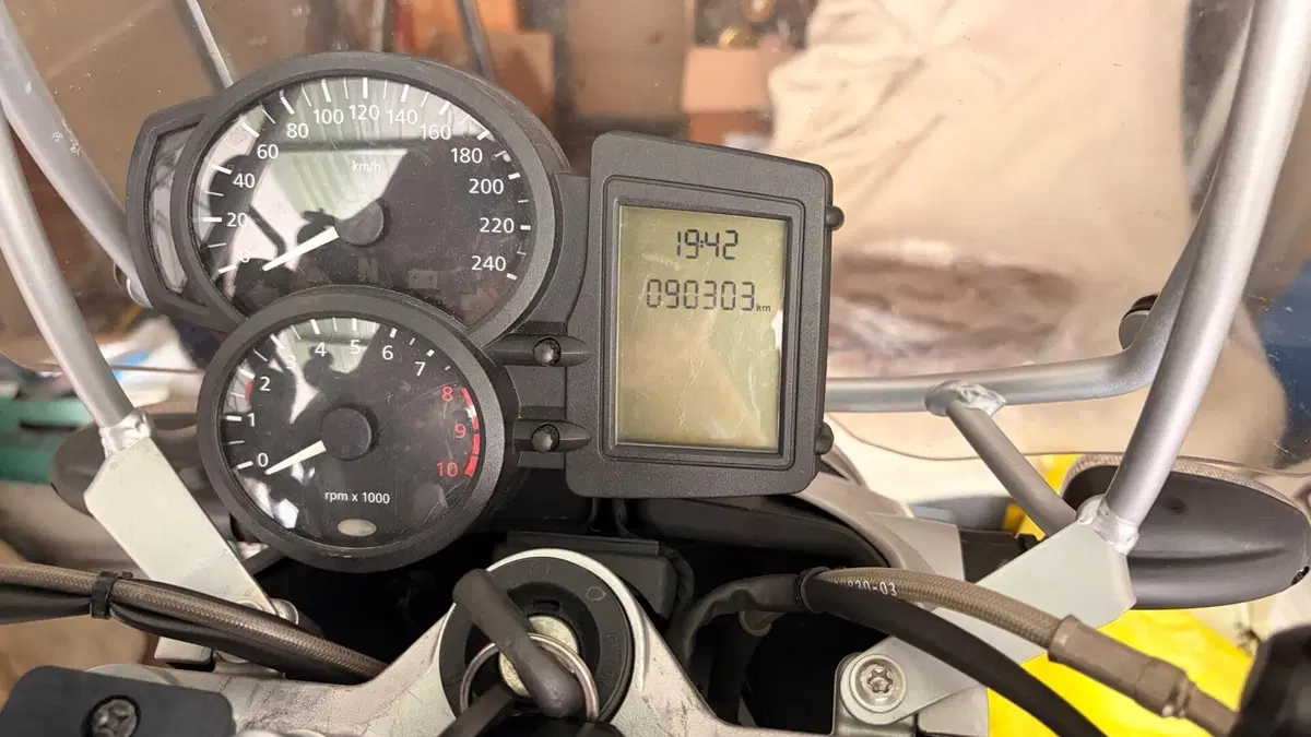 Bmw R 1200 R (2006 - 11) (4)