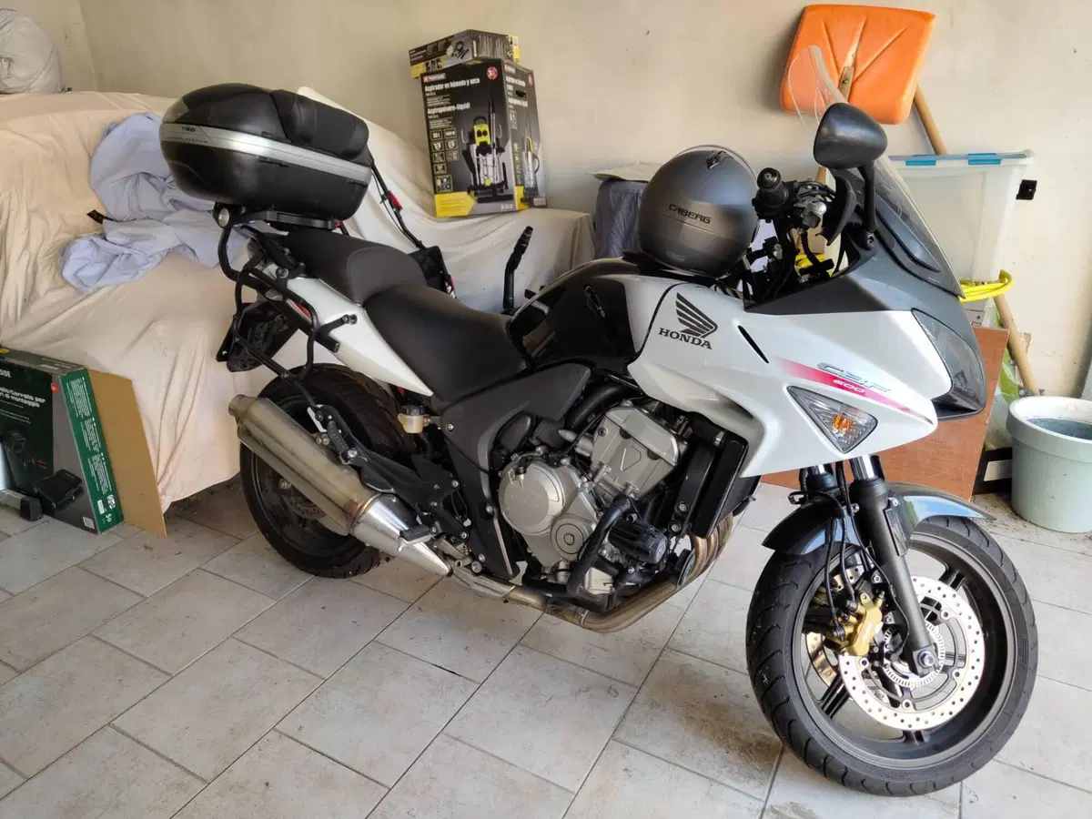 Honda CBF 600 S ABS (2012)