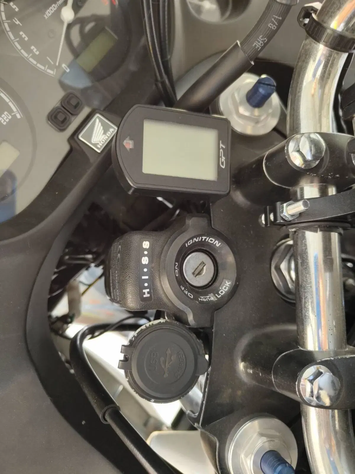 Honda CBF 600 S ABS (2012) (6)