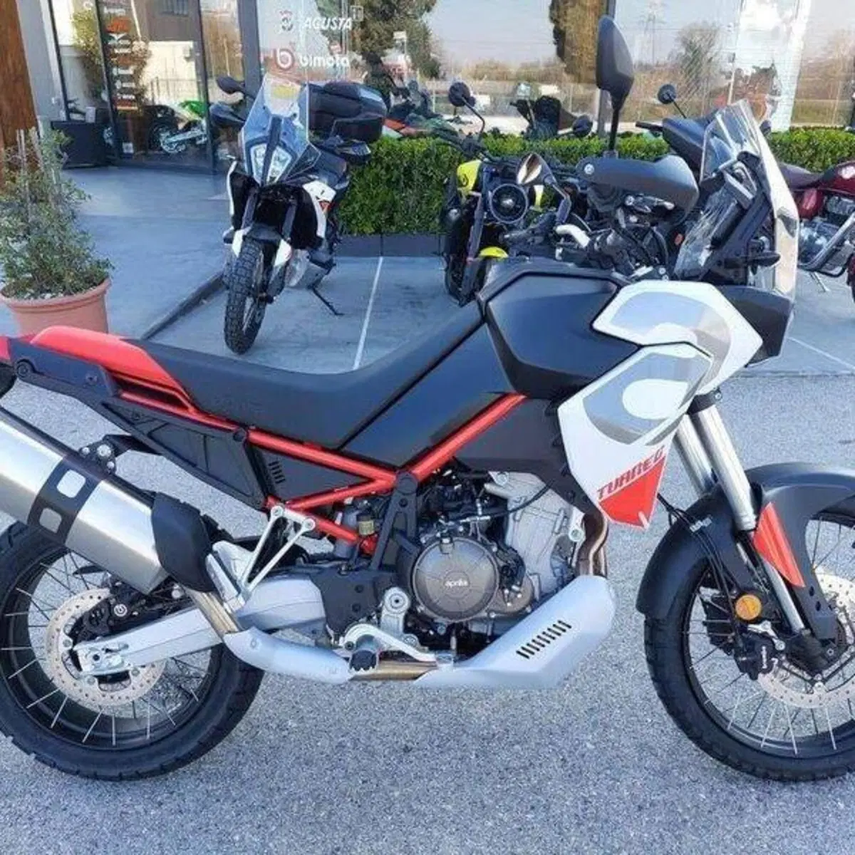 Aprilia Tuareg 660 (2025 - 26) (4)