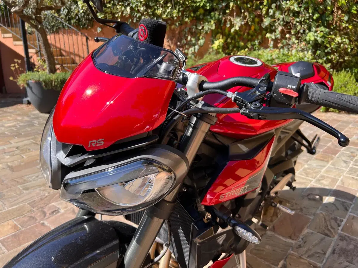 Triumph Street Triple 765 RS (2023 - 26) (5)