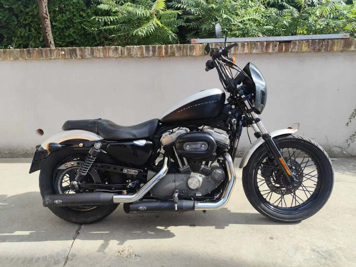 Harley-Davidson XL 1200N Nightster (2008 - 12)