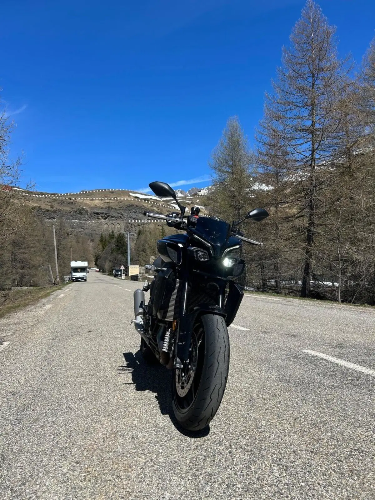 Yamaha MT-10 (2022 - 26) (2)