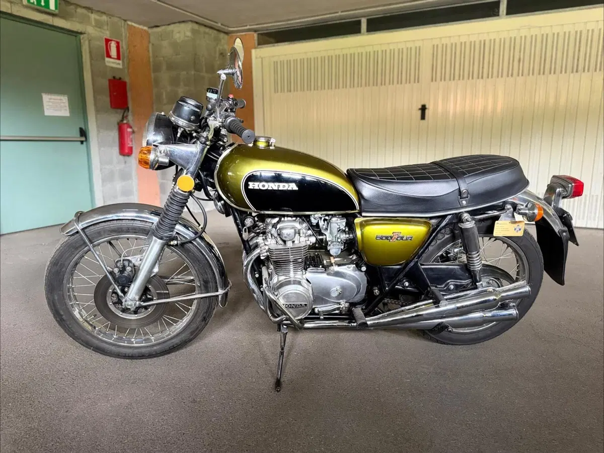 Honda cb 500four (2)