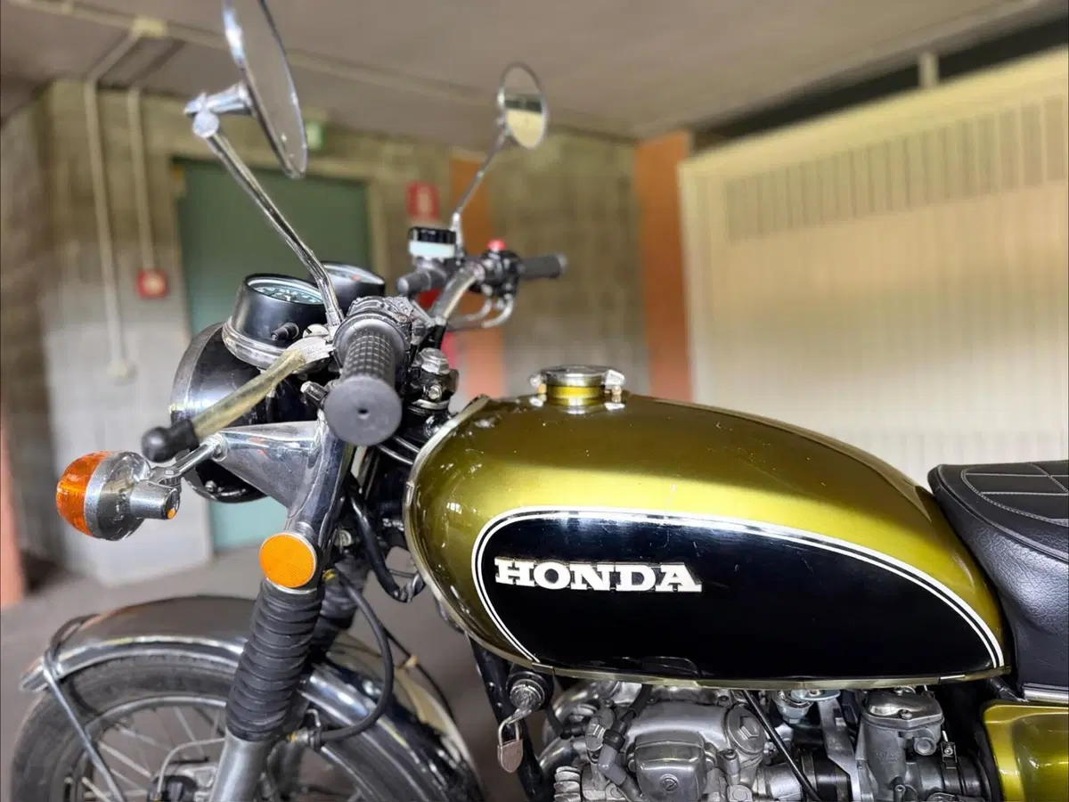 Honda cb 500four (3)