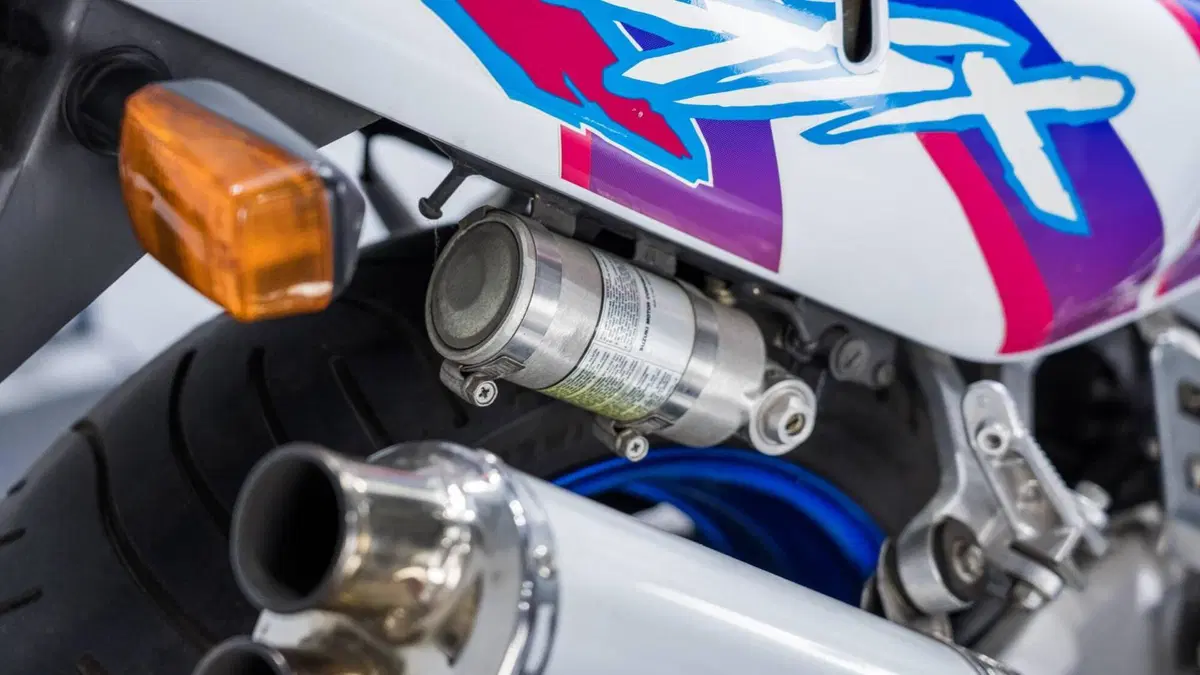 Suzuki GSX R 750 (1992 - 93) (8)