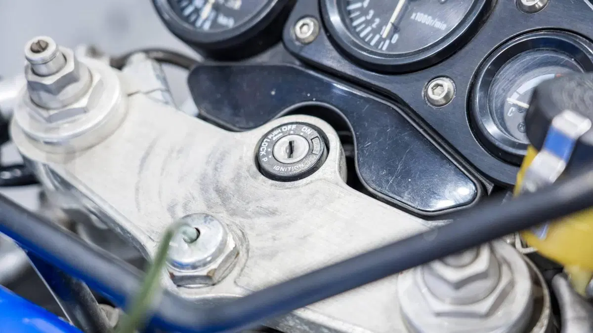 Suzuki GSX R 750 (1992 - 93) (10)