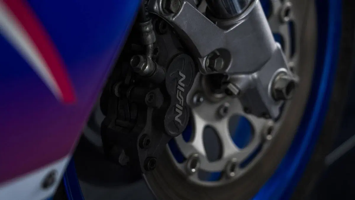 Suzuki GSX R 750 (1992 - 93) (14)