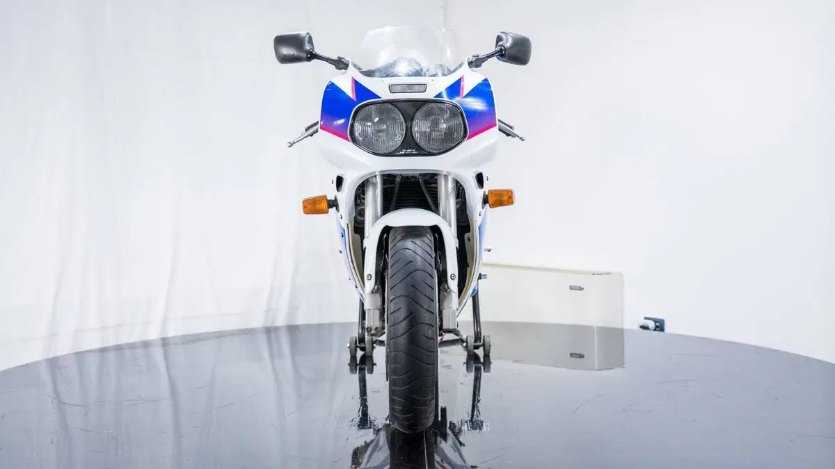 Suzuki GSX R 750 (1992 - 93) (18)