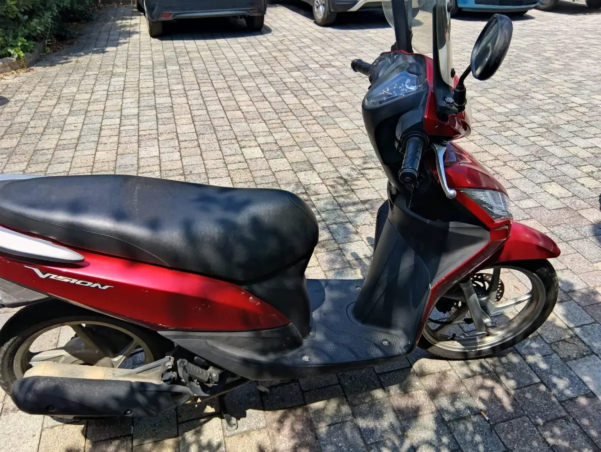 Honda Vision 110 (2011 - 16) (2)