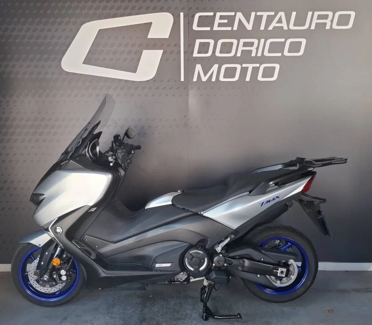 Yamaha T-Max 530 SX (2017 - 19) (2)