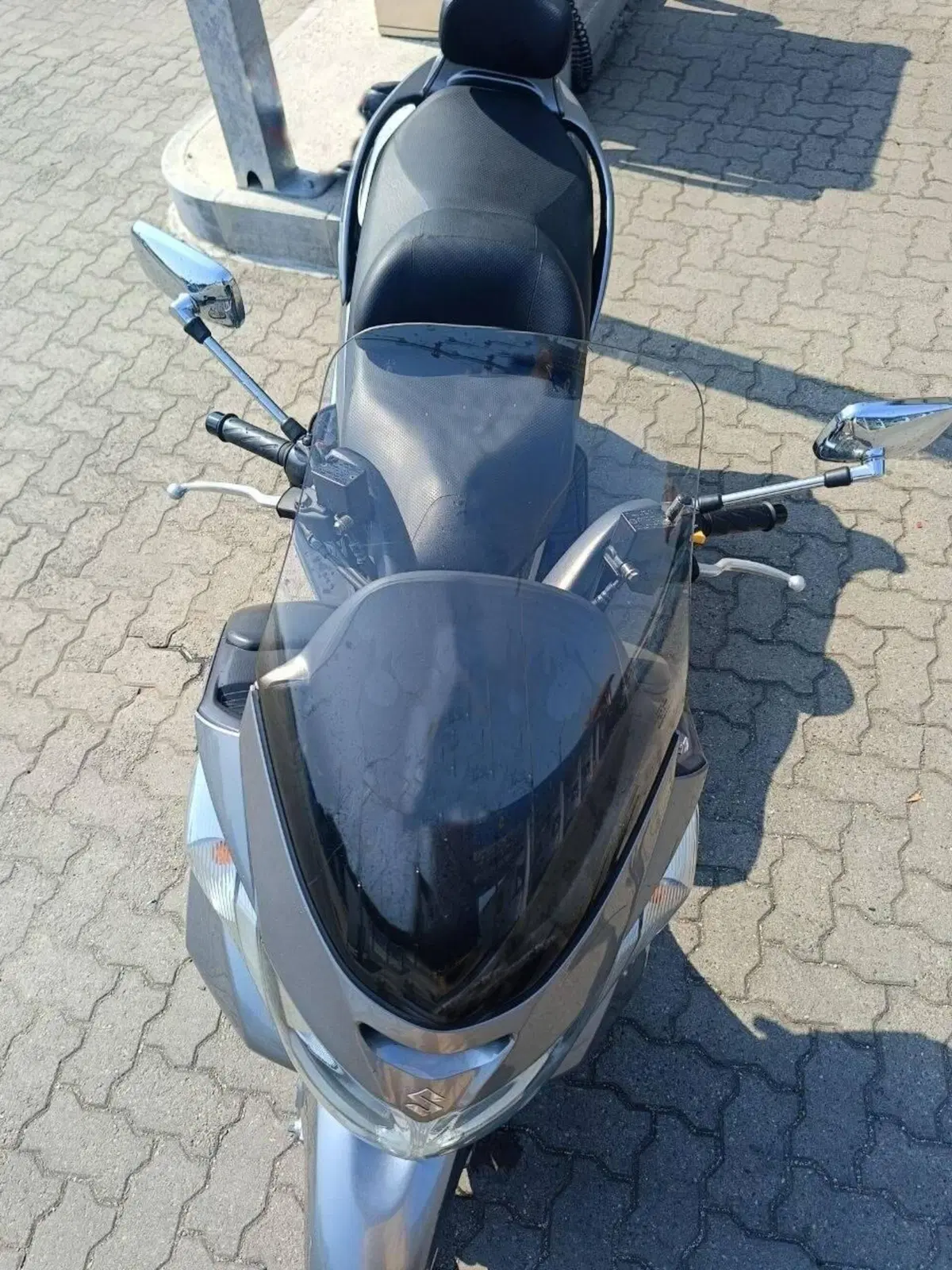 Suzuki Burgman AN 400 (2006 - 07) (5)