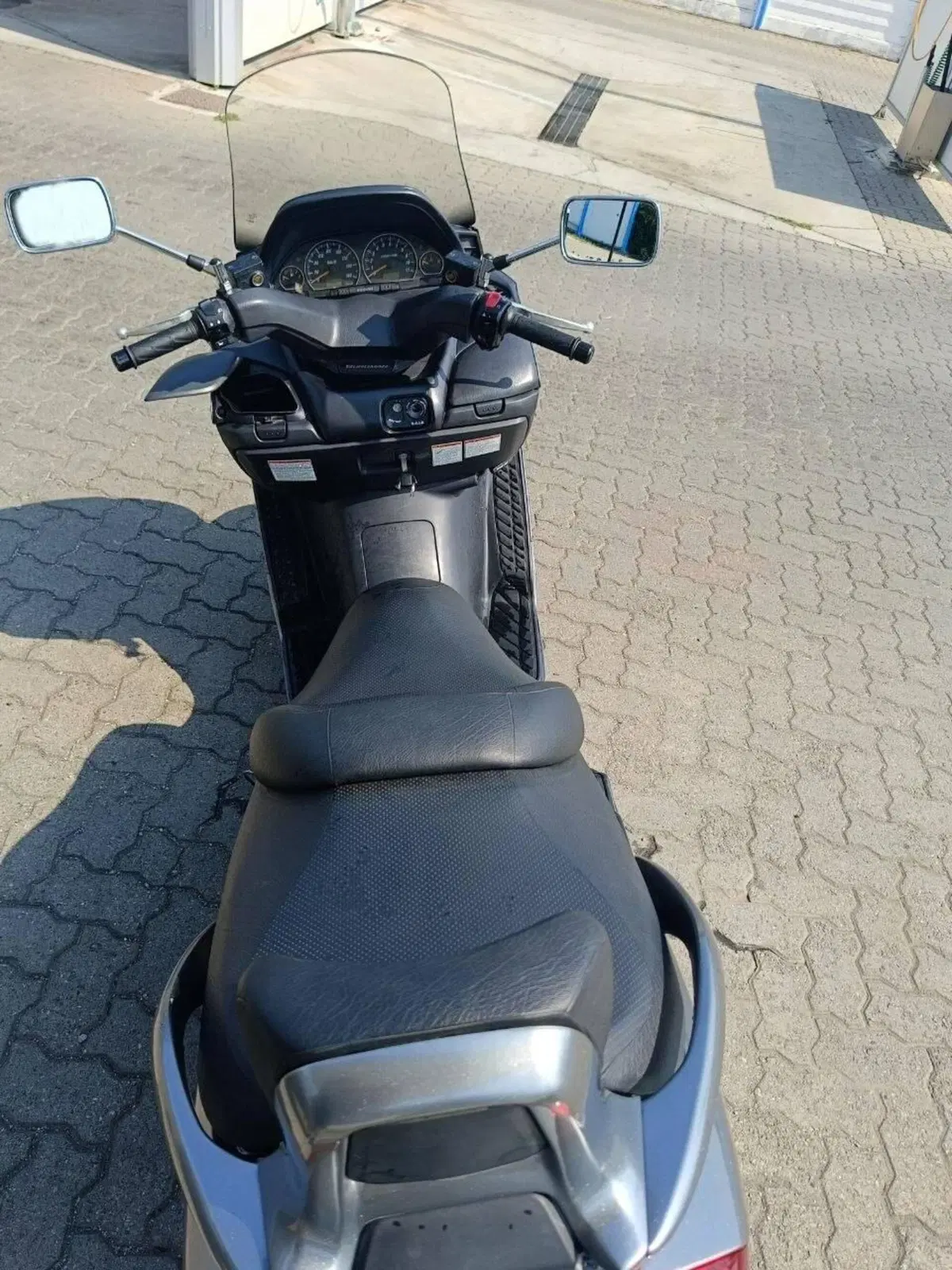 Suzuki Burgman AN 400 (2006 - 07) (9)