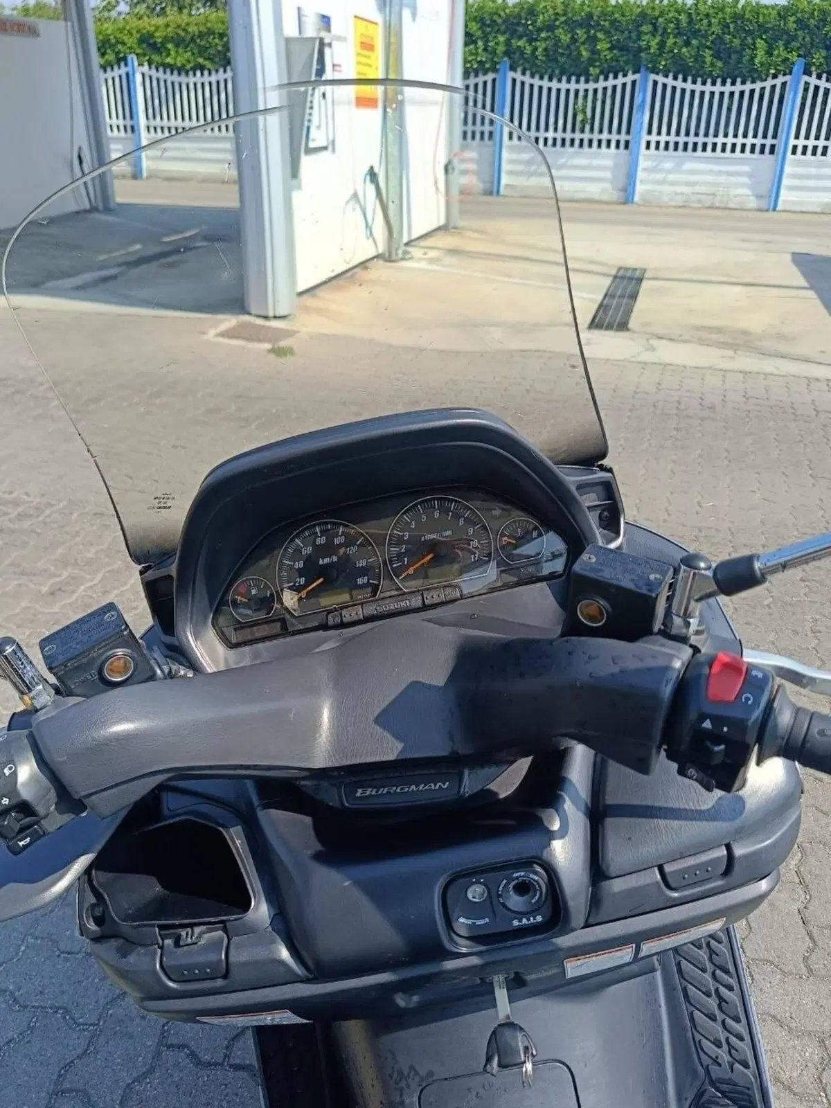 Suzuki Burgman AN 400 (2006 - 07) (8)