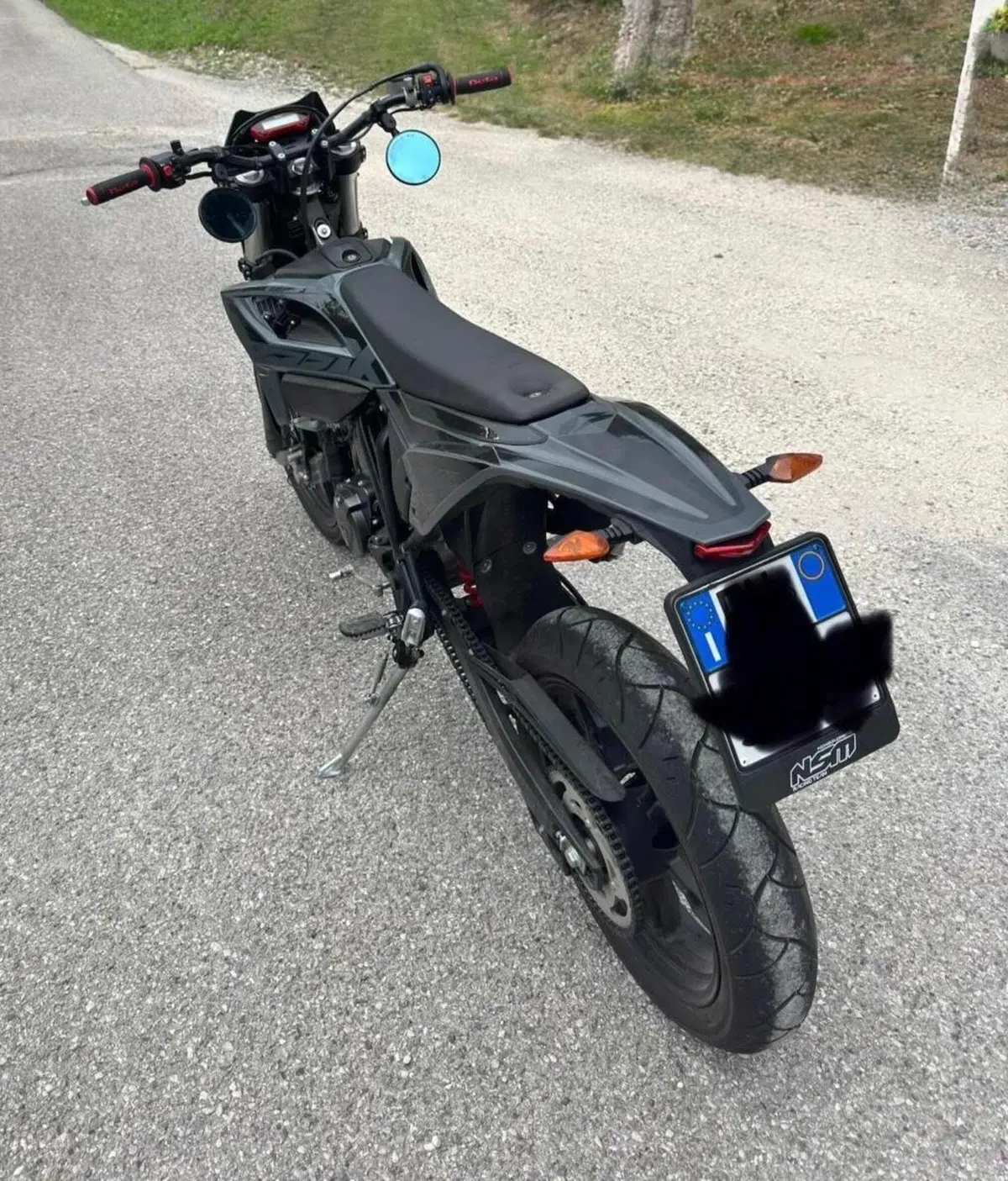 Betamotor RR 125 4T Motard R (2025 - 26) (2)