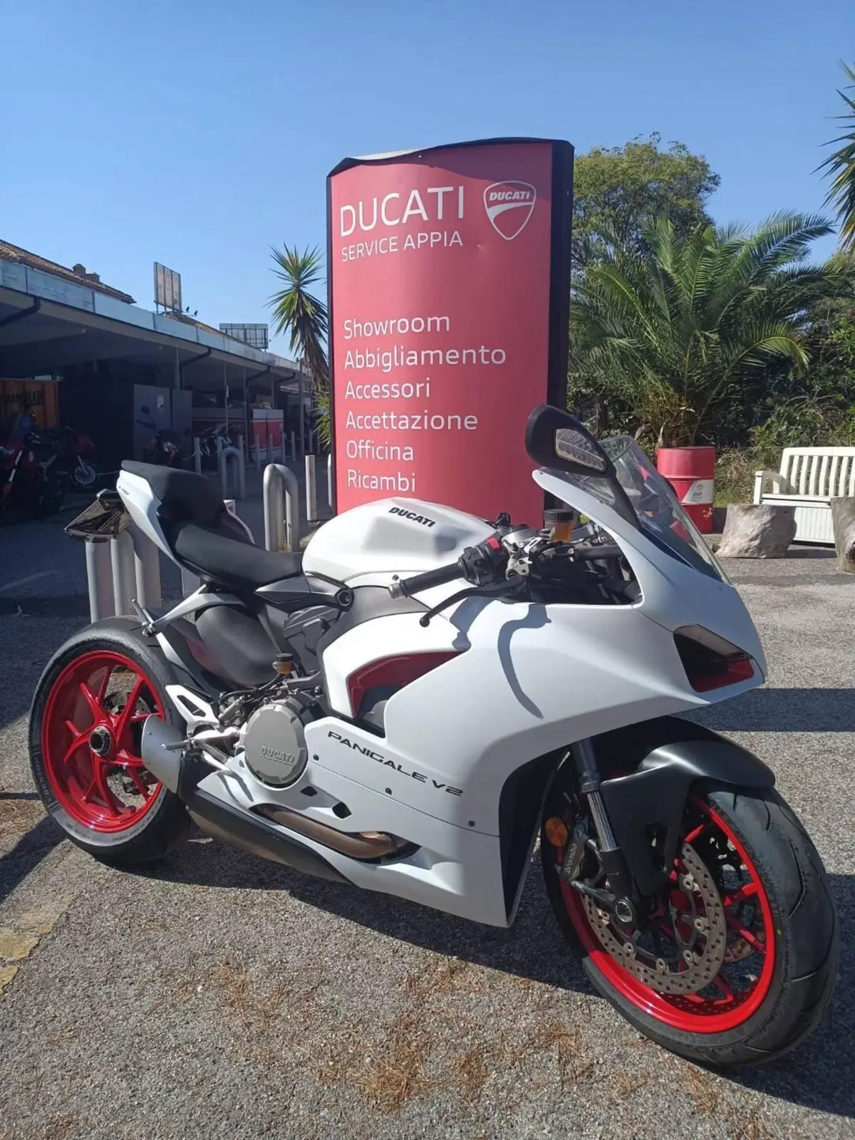 Ducati Panigale V2 (2021 - 24) (2)
