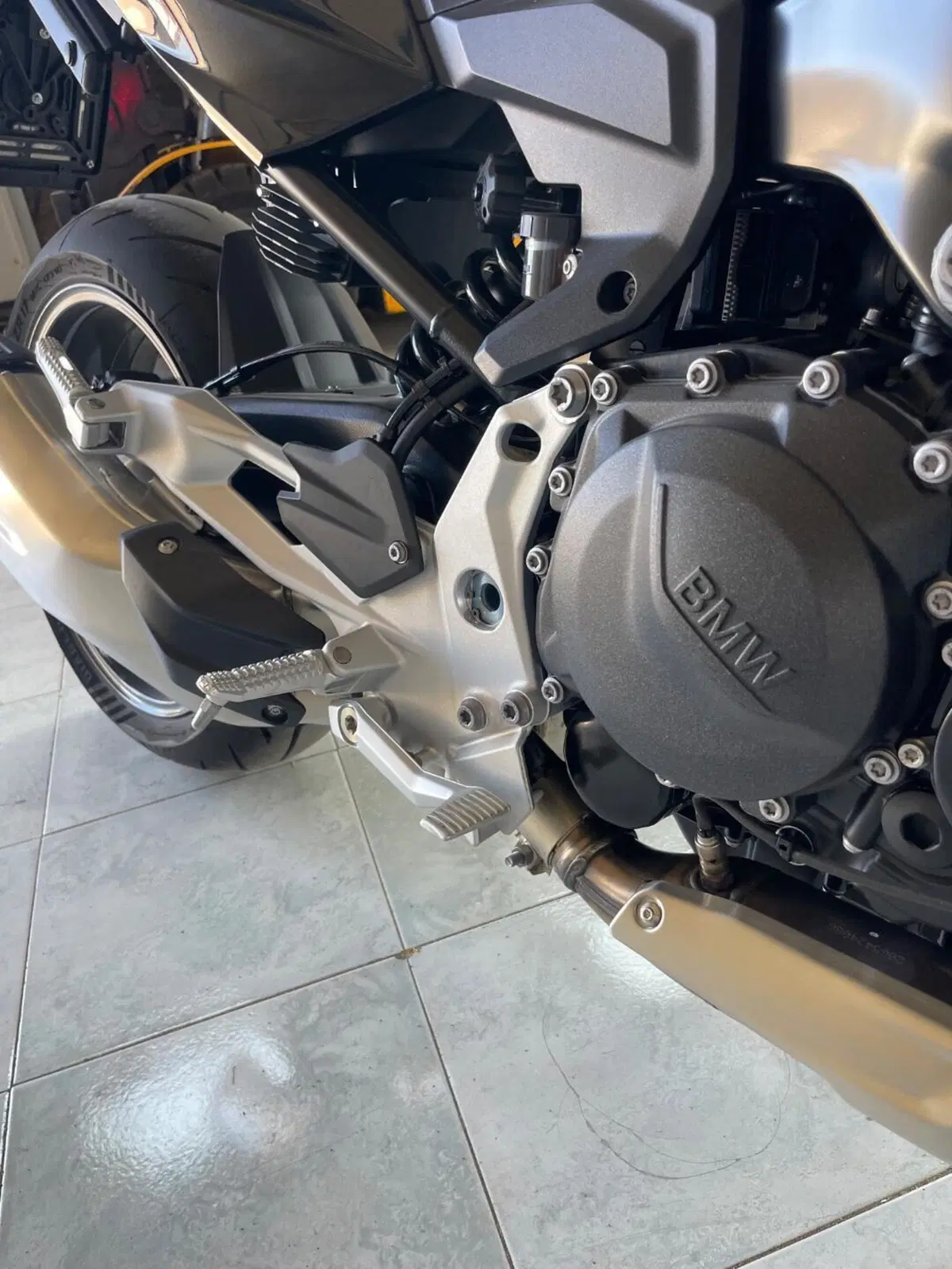 Bmw F 900 R (2025 - 27) (9)