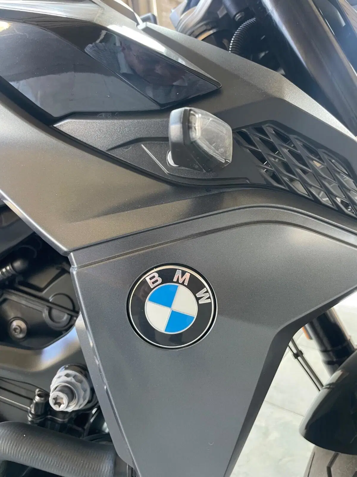 Bmw F 900 R (2025 - 27) (10)