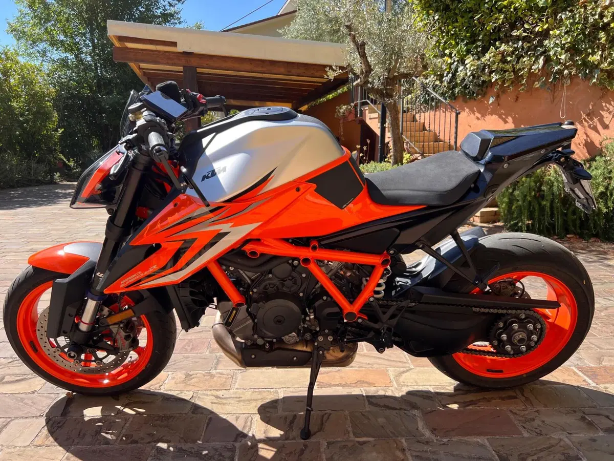 KTM 1290 Super Duke R EVO (2022 - 23) (2)