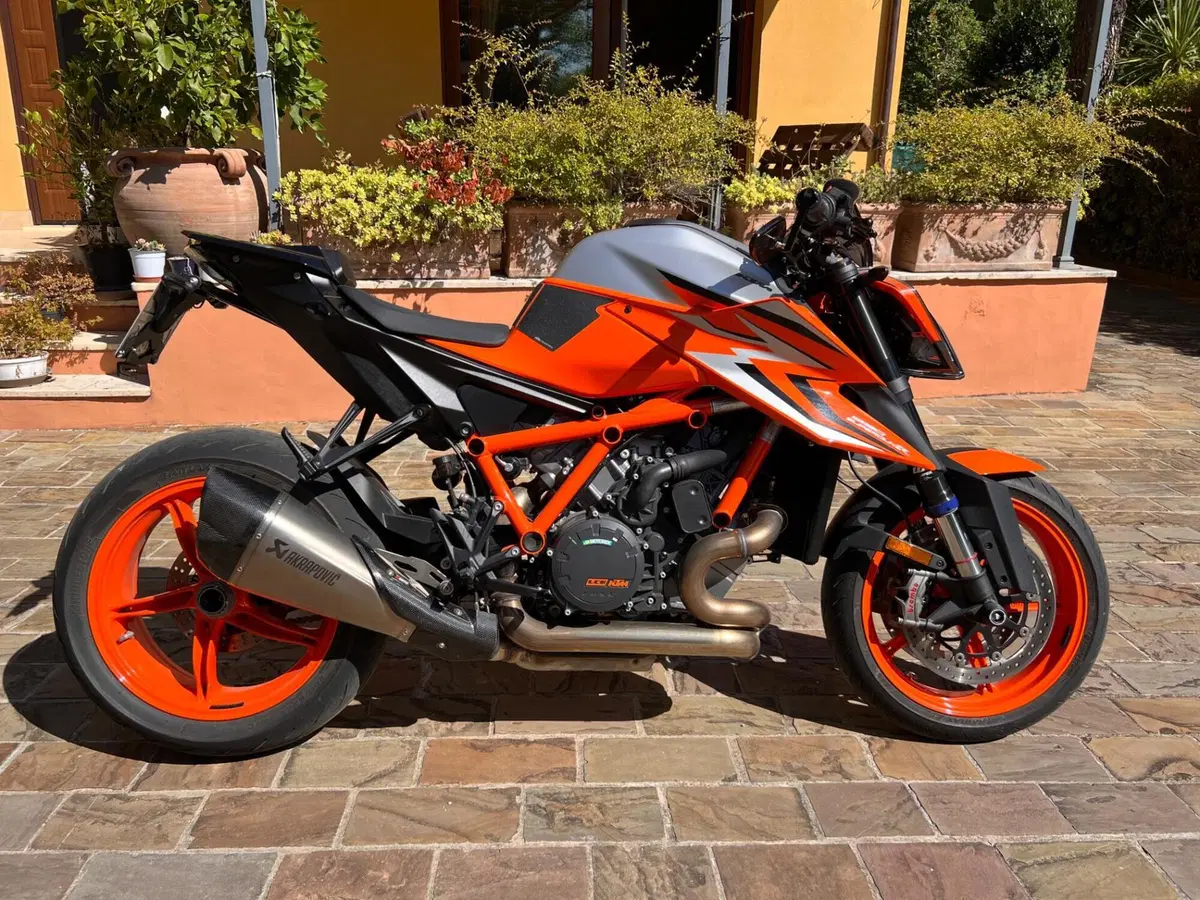 KTM 1290 Super Duke R EVO (2022 - 23) (3)