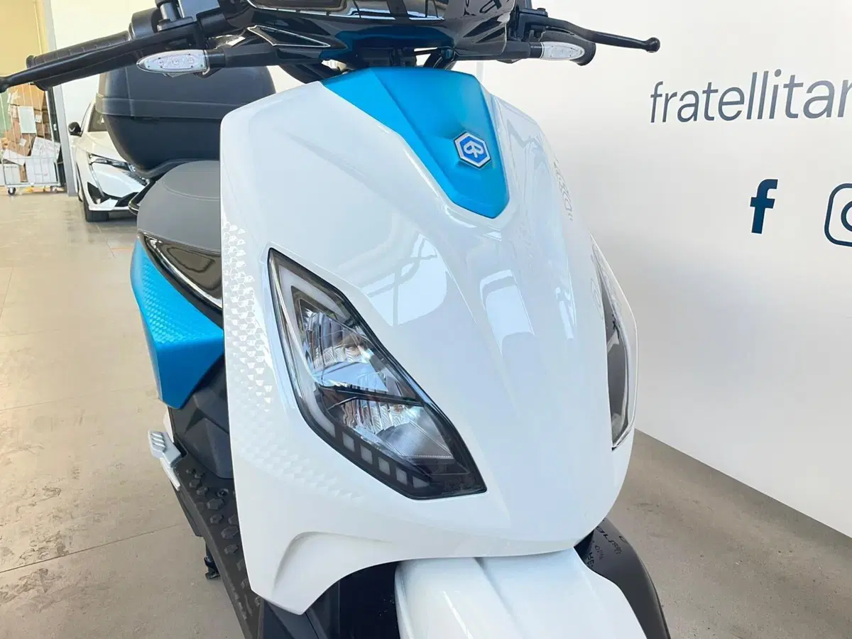 Piaggio 1 (2022 - 26) (5)
