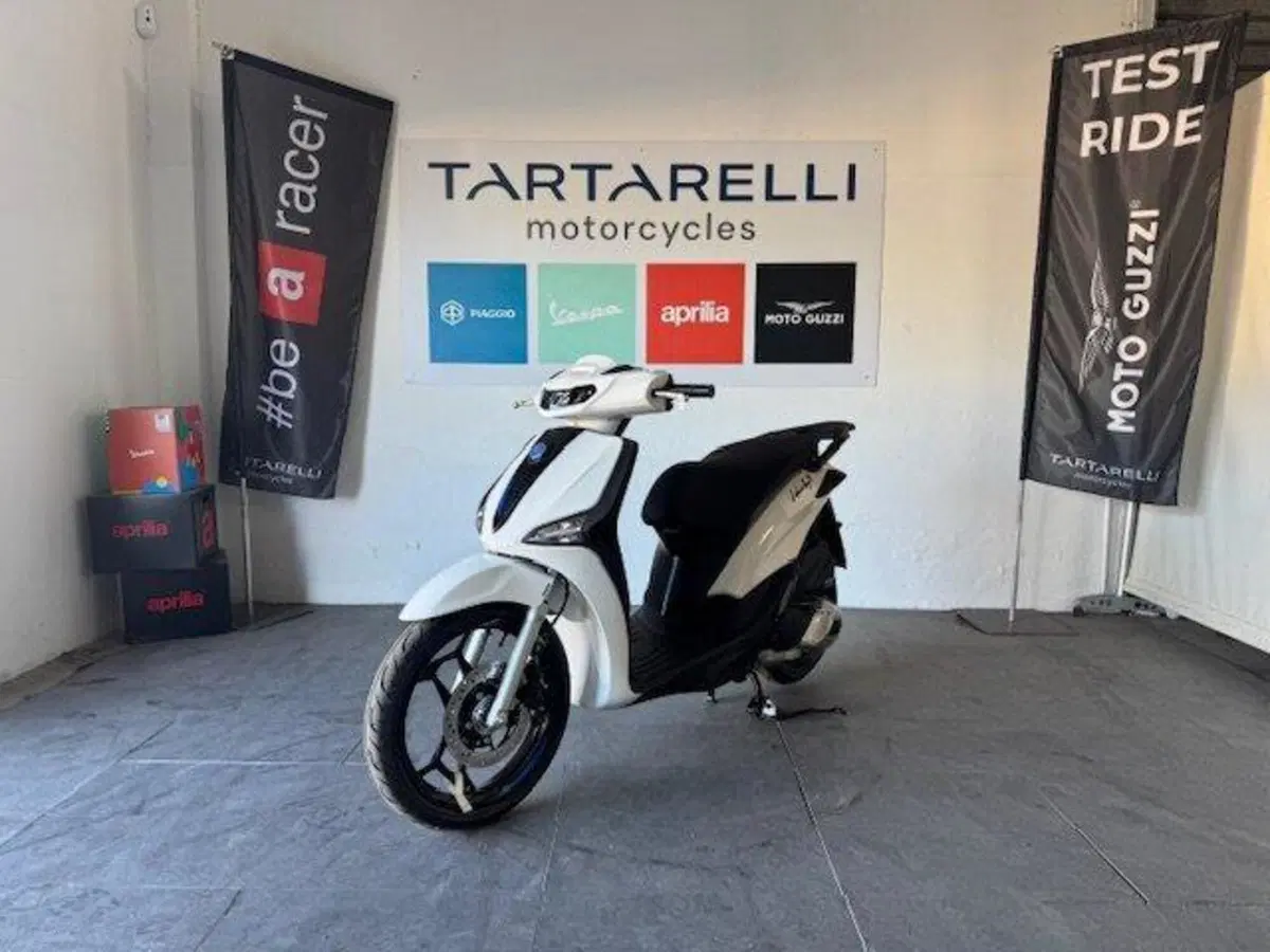Piaggio Liberty 125 S (2025 - 26) (2)