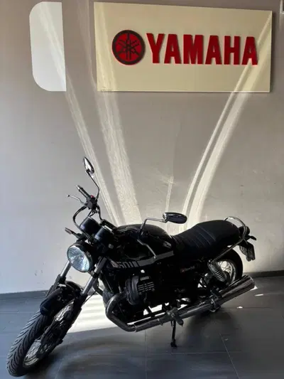 Moto Guzzi V7 Special (2021 - 24) usata