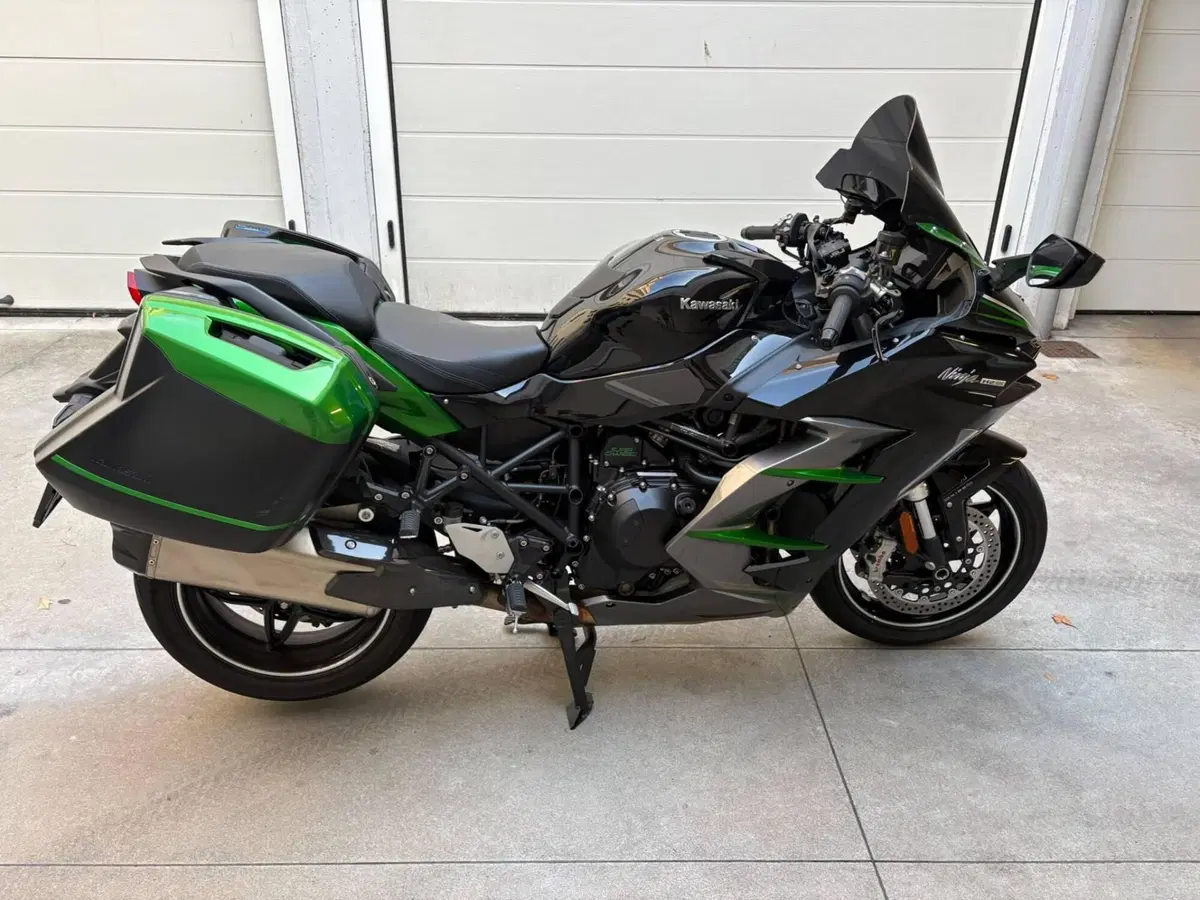 Kawasaki Ninja H2 SX SE Performance Tourer (2024 - 26) (10)