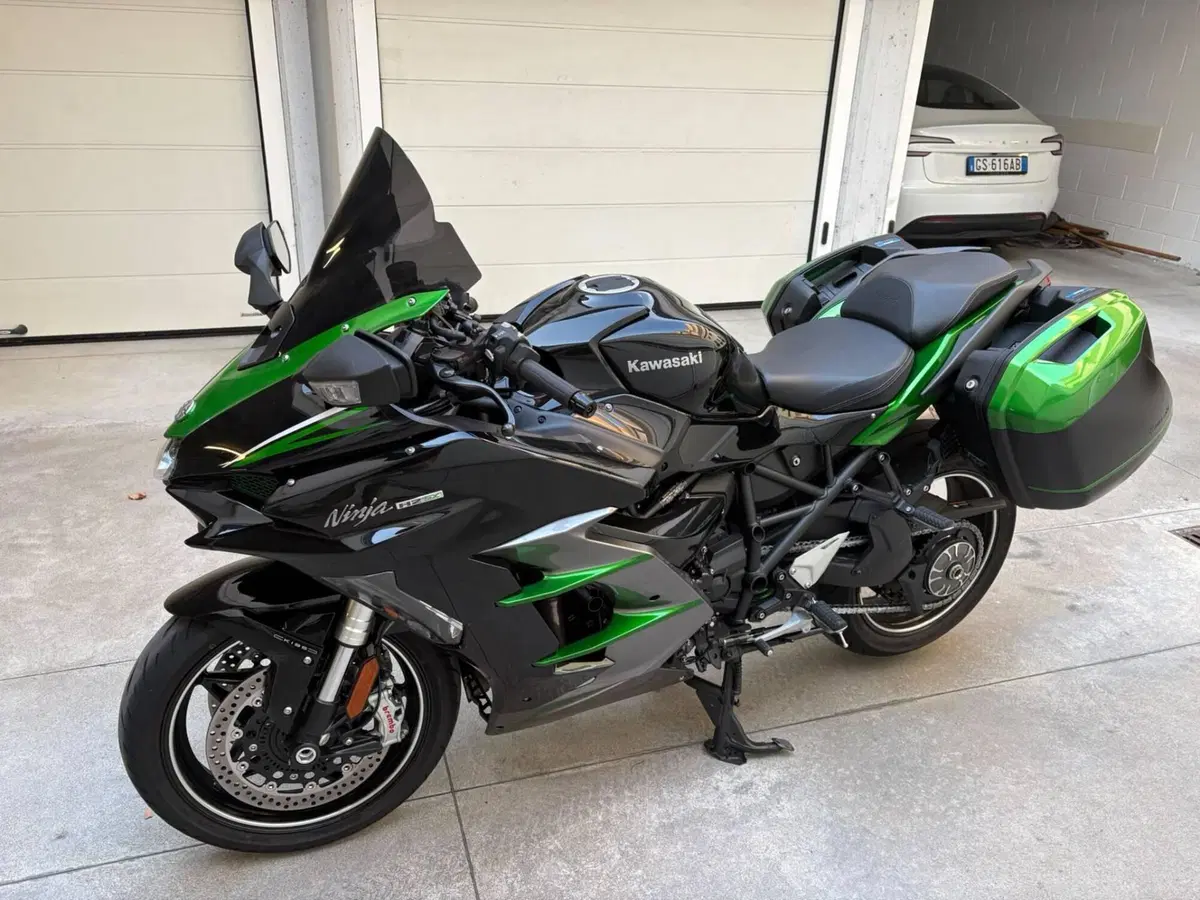 Kawasaki Ninja H2 SX SE Performance Tourer (2024 - 26) (12)