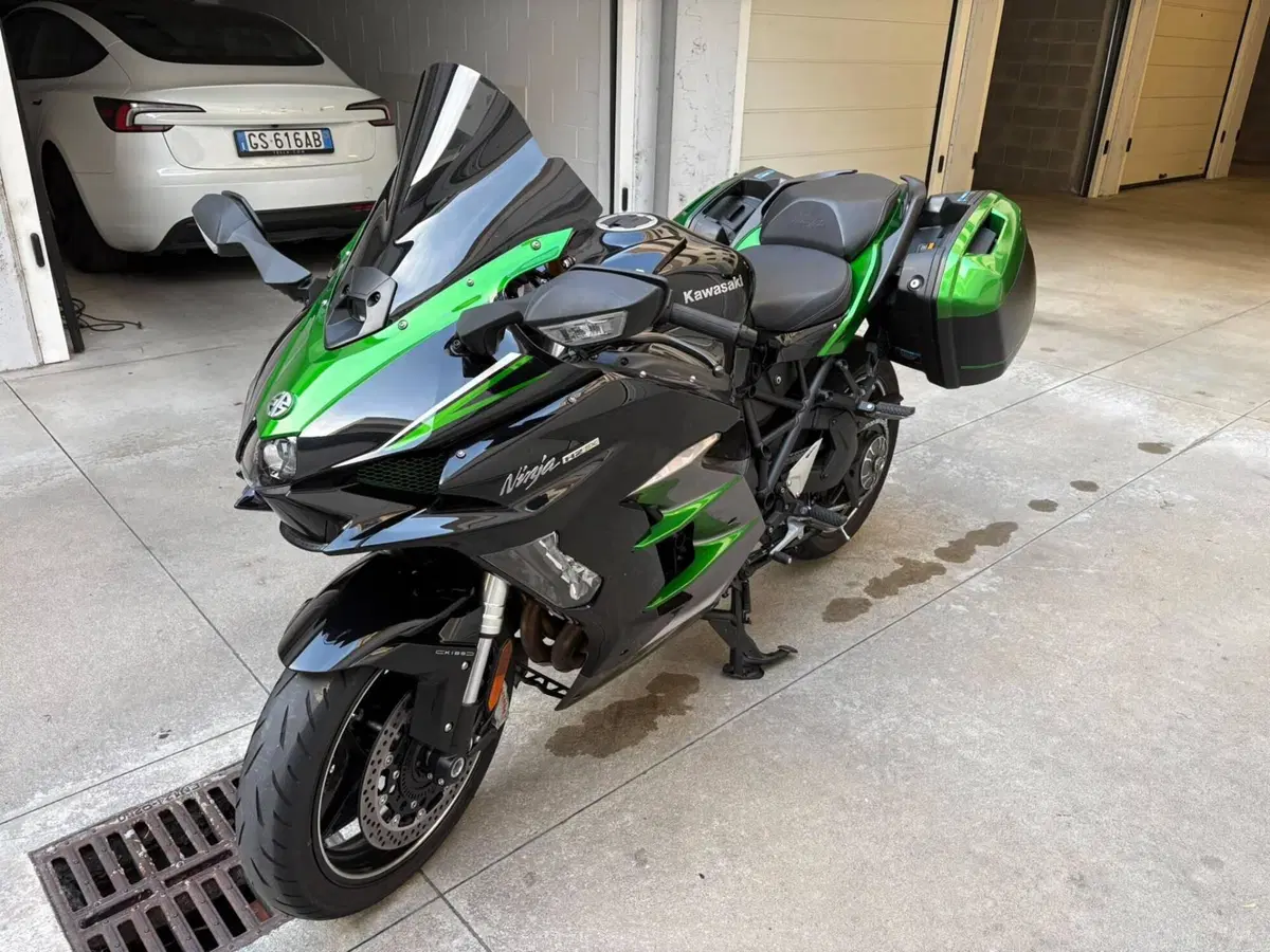 Kawasaki Ninja H2 SX SE Performance Tourer (2024 - 26) (14)