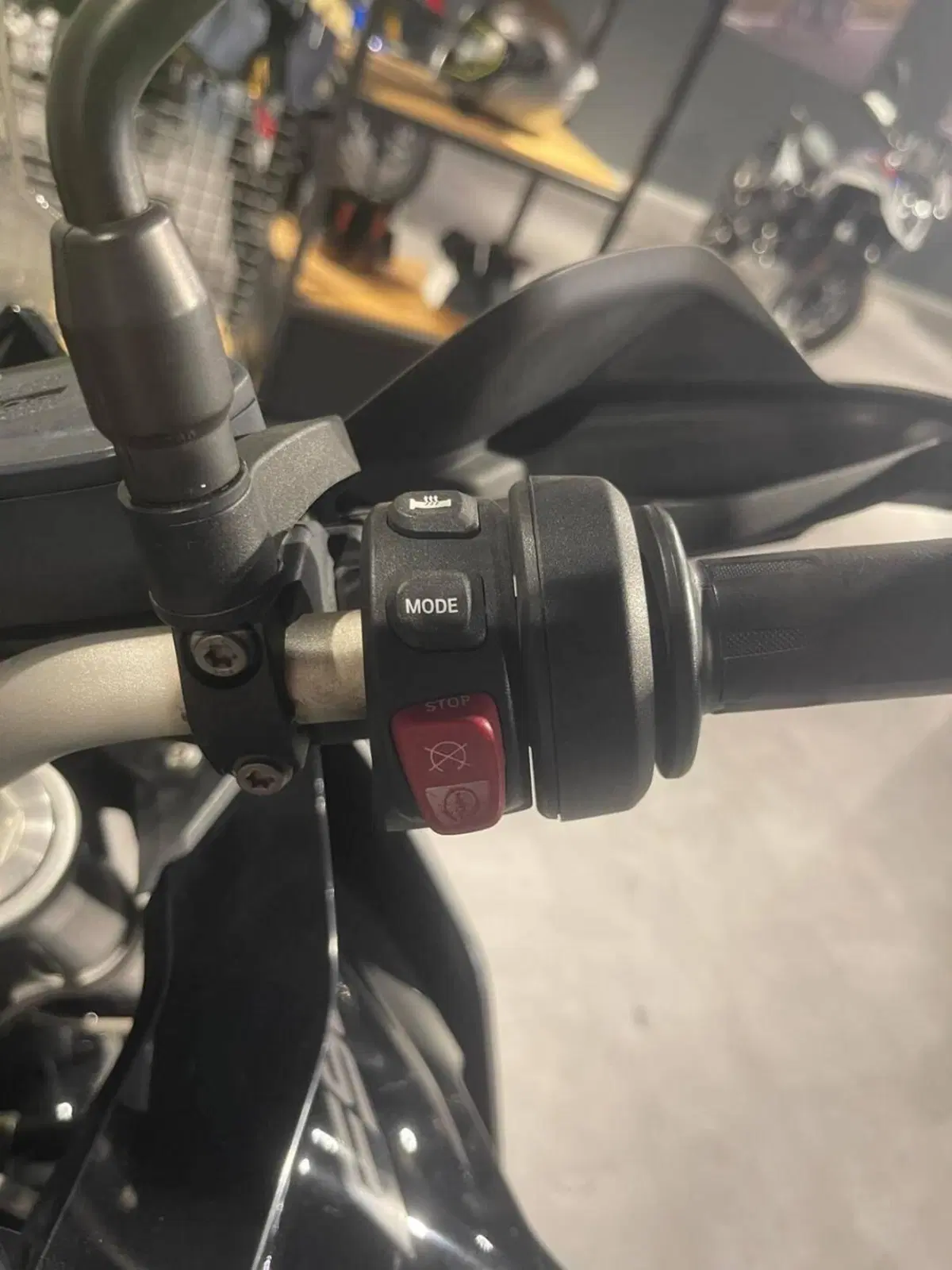 Bmw F 900 XR (2020 - 24) (7)