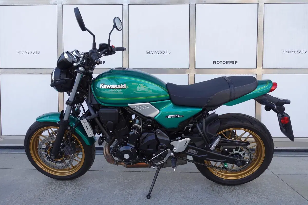 Kawasaki Z 650 RS (2022 - 24) (3)