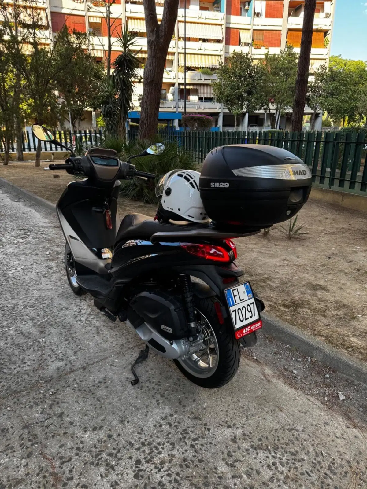 Piaggio Medley 125 S ABS (2021 - 24) (2)