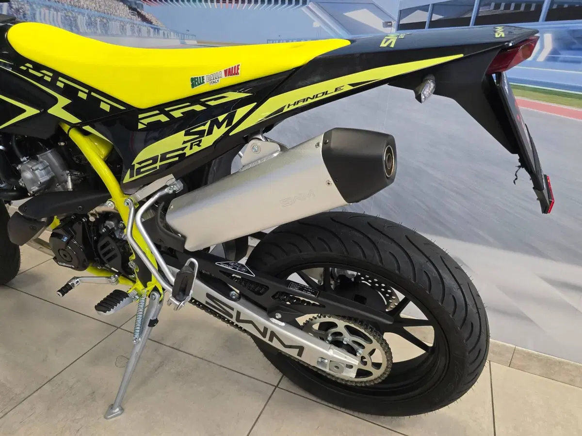 Swm SM 125 R (2025 - 26) (7)