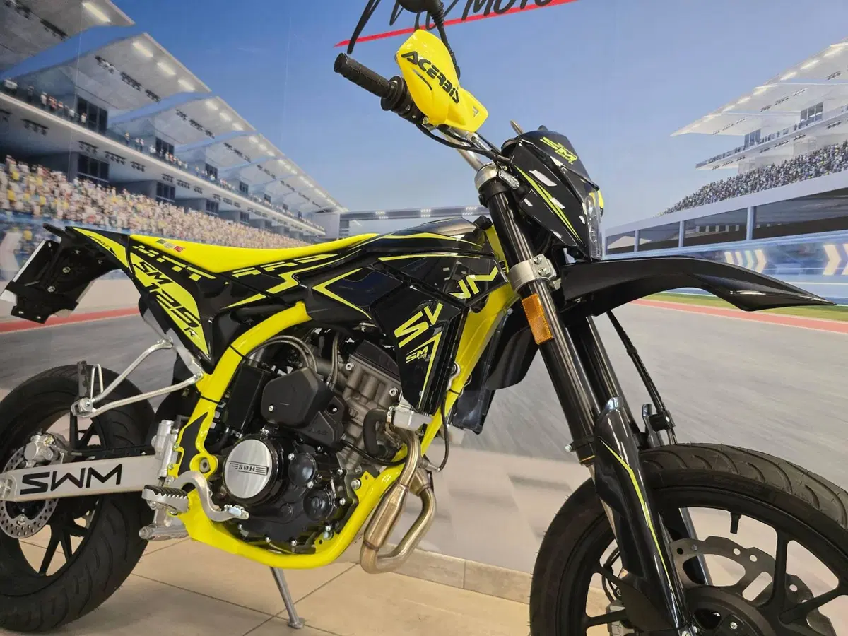 Swm SM 125 R (2025 - 26) (17)