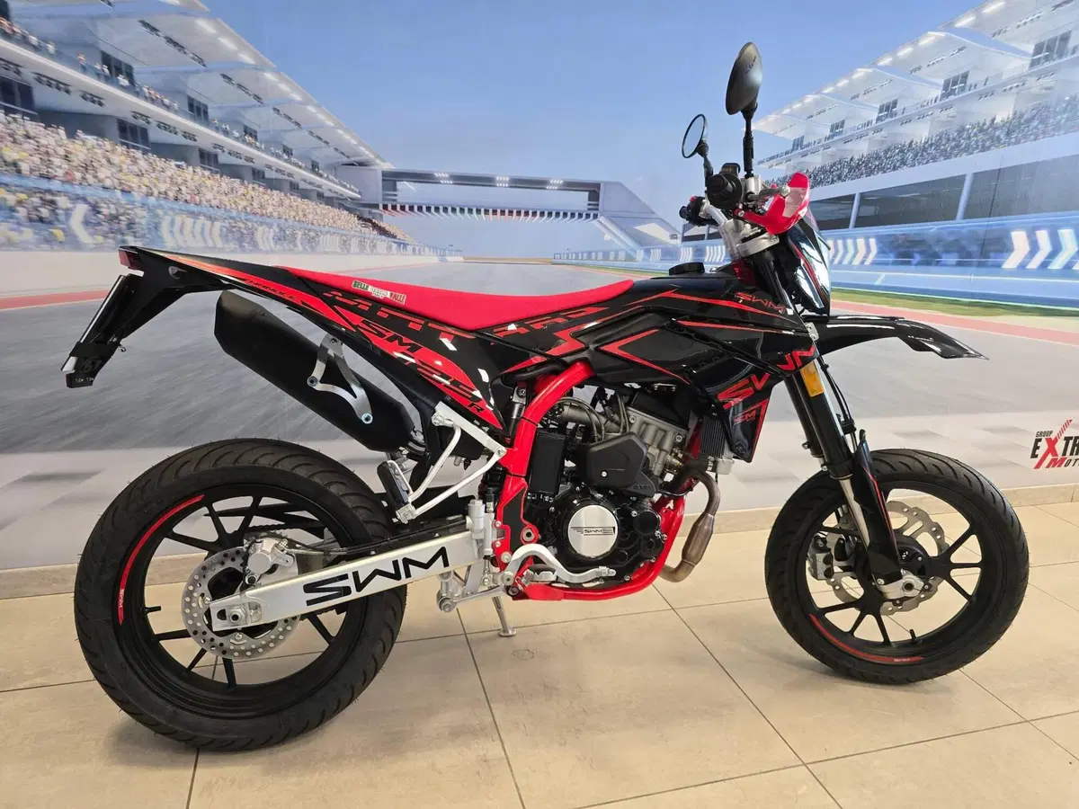 Swm SM 125 R (2025 - 26) (17)